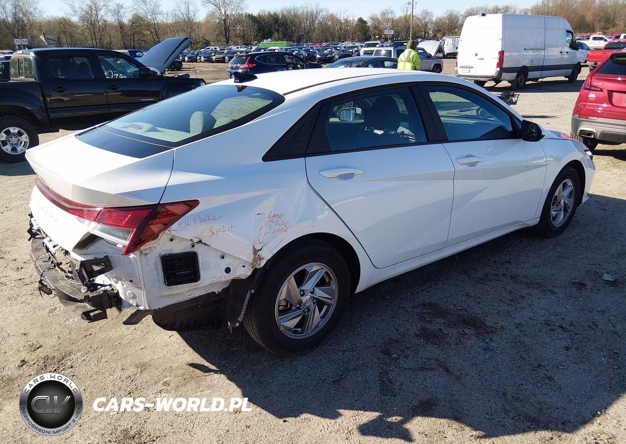 2024 Hyundai Elantra Se VIN:KMHLL4DG0RU650905 - 4
