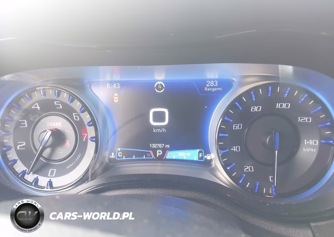 2019 Chrysler 300 300S VIN:2C3CCABG7KH628631 - 7