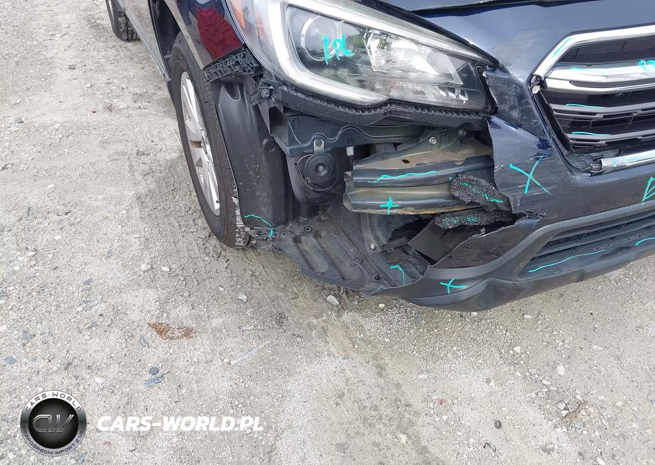 2018 Subaru Outback 2.5I Premium VIN:4S4BSAHC8J3349894 - 6