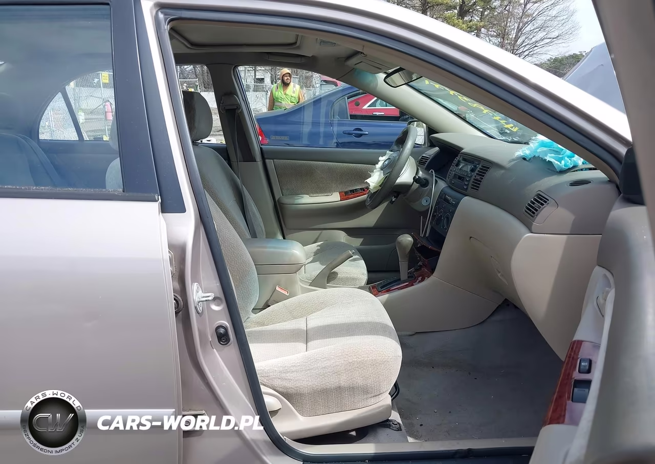 2003 Toyota Corolla Le VIN:2T1BR32E43C061113 - 5