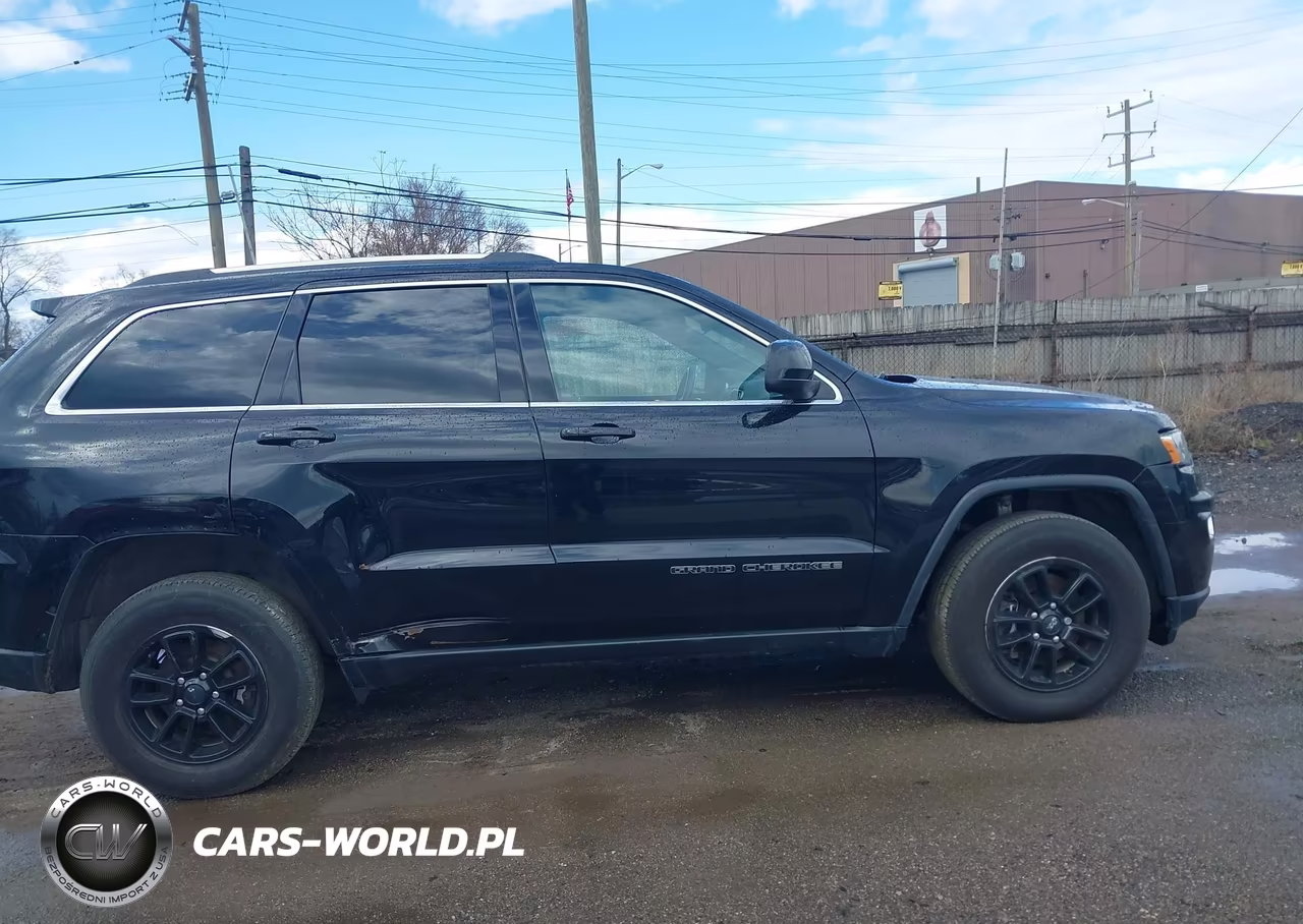 2020 Jeep Grand Cherokee Laredo E 4X4 VIN:1C4RJFAG0LC362786 - 13