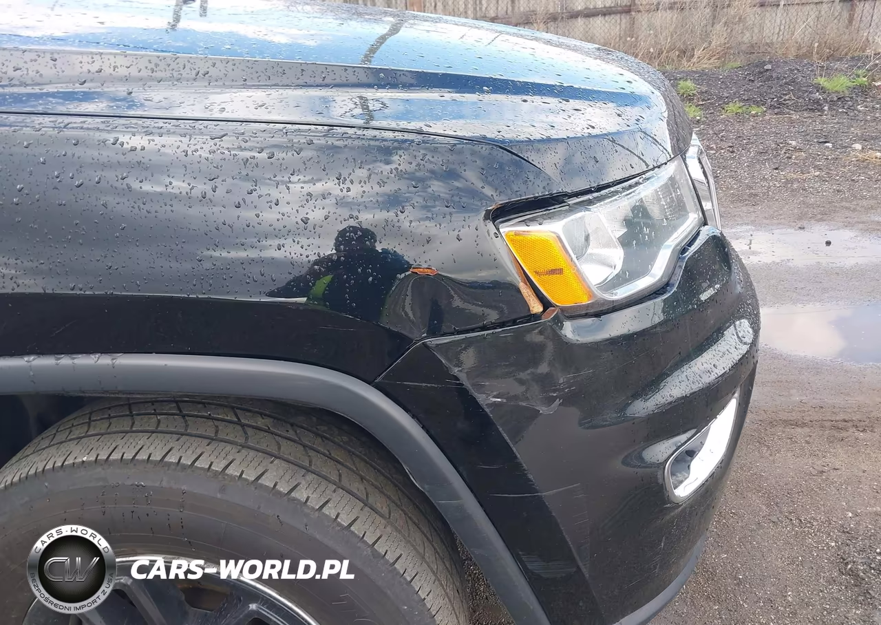 2020 Jeep Grand Cherokee Laredo E 4X4 VIN:1C4RJFAG0LC362786 - 17