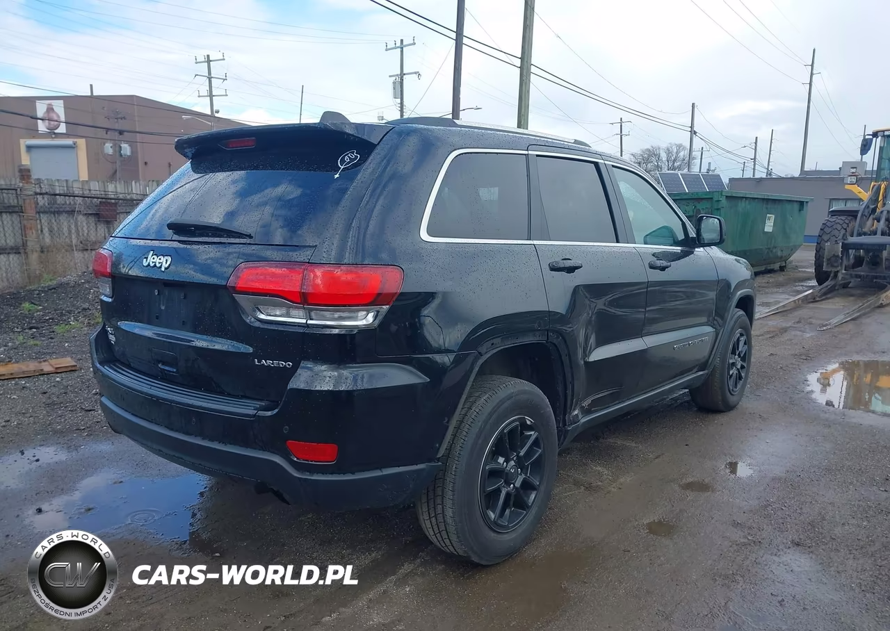2020 Jeep Grand Cherokee Laredo E 4X4 VIN:1C4RJFAG0LC362786 - 4