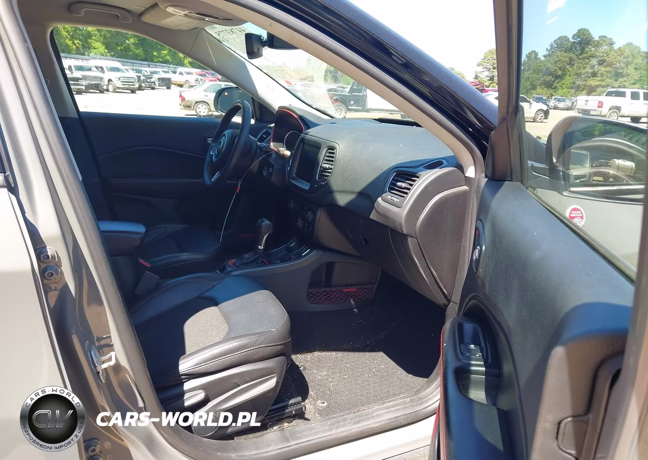 2021 Jeep Compass Trailhawk 4X4 VIN:3C4NJDDB9MT574689 - 5