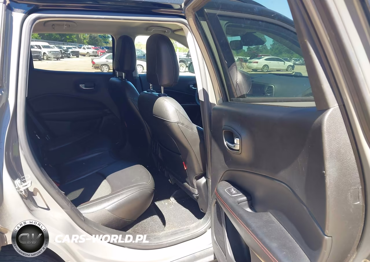 2021 Jeep Compass Trailhawk 4X4 VIN:3C4NJDDB9MT574689 - 8