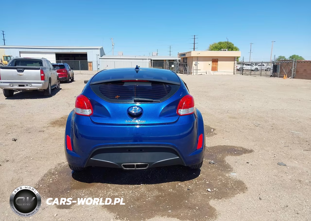 2017 Hyundai Veloster VIN:KMHTC6AD6HU317211 - 16