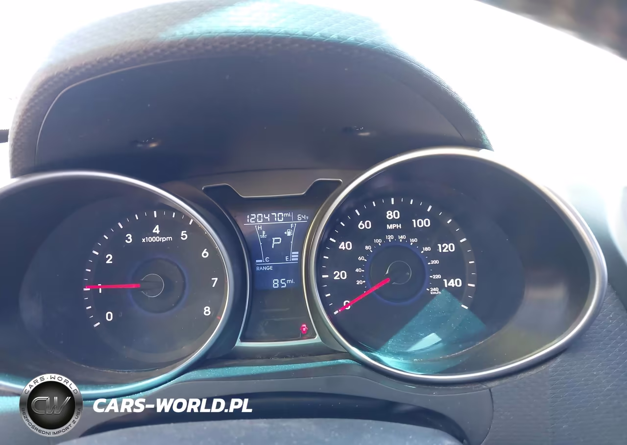2017 Hyundai Veloster VIN:KMHTC6AD6HU317211 - 7