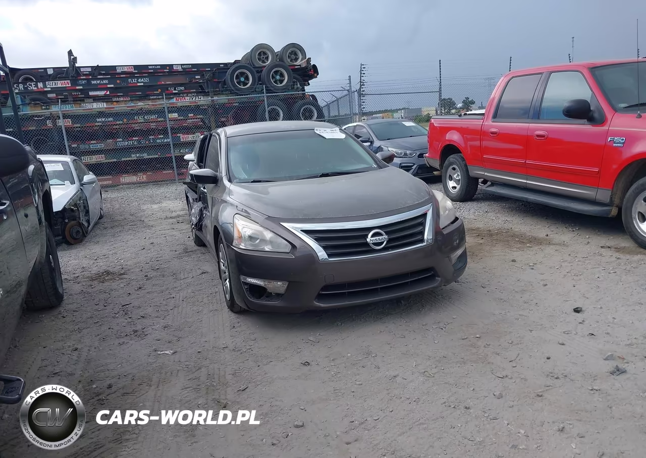2015 Nissan Altima 2.5 S – zdjęcie 1 z 17