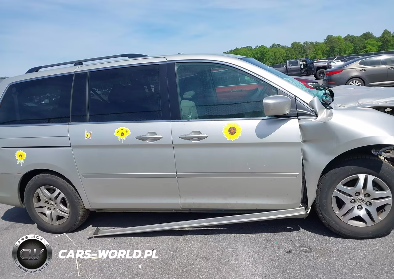 2005 Honda Odyssey Ex VIN:5FNRL38475B102587 - 14