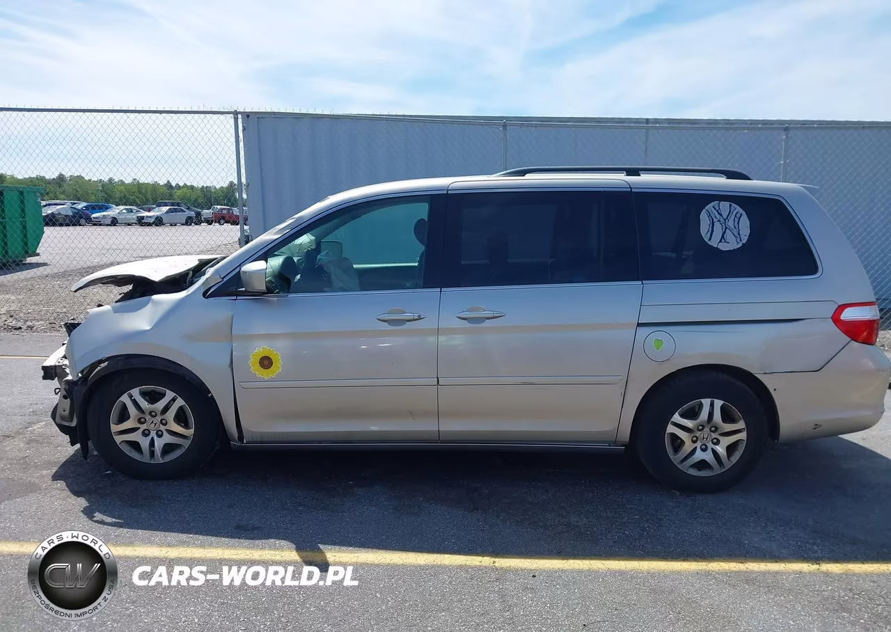 2005 Honda Odyssey Ex VIN:5FNRL38475B102587 - 15