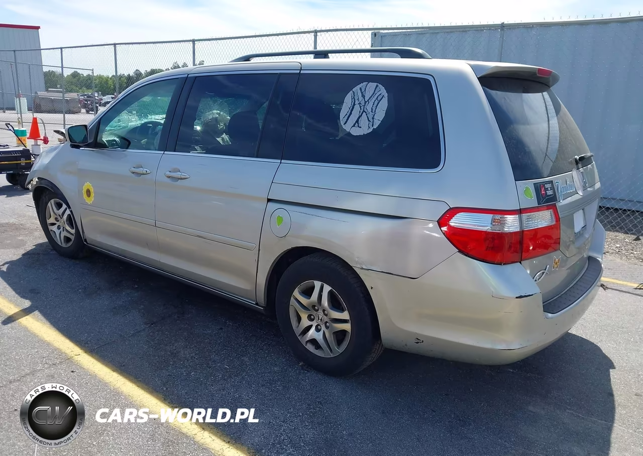2005 Honda Odyssey Ex VIN:5FNRL38475B102587 - 3