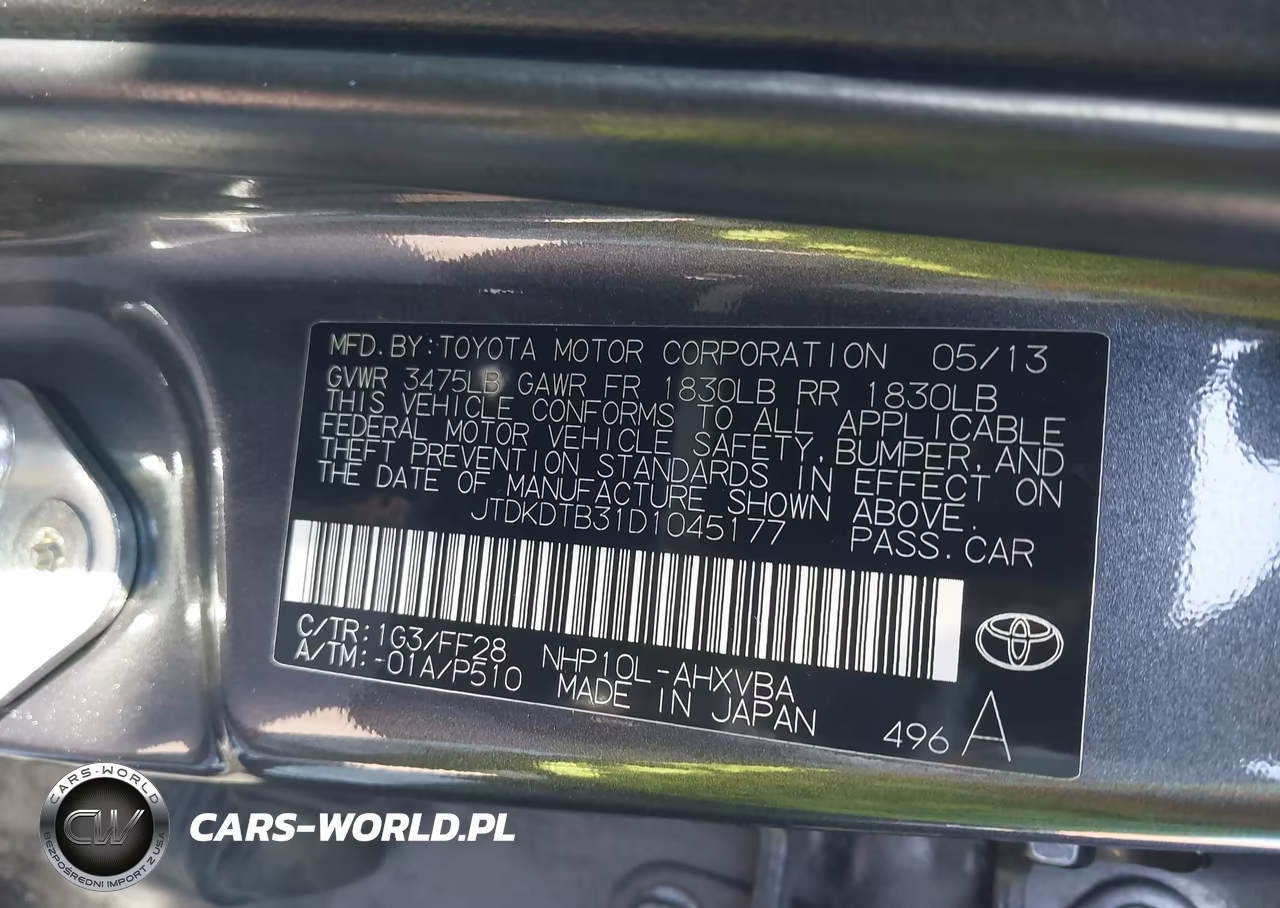 2013 Toyota Prius C Two VIN:JTDKDTB31D1045177 - 9