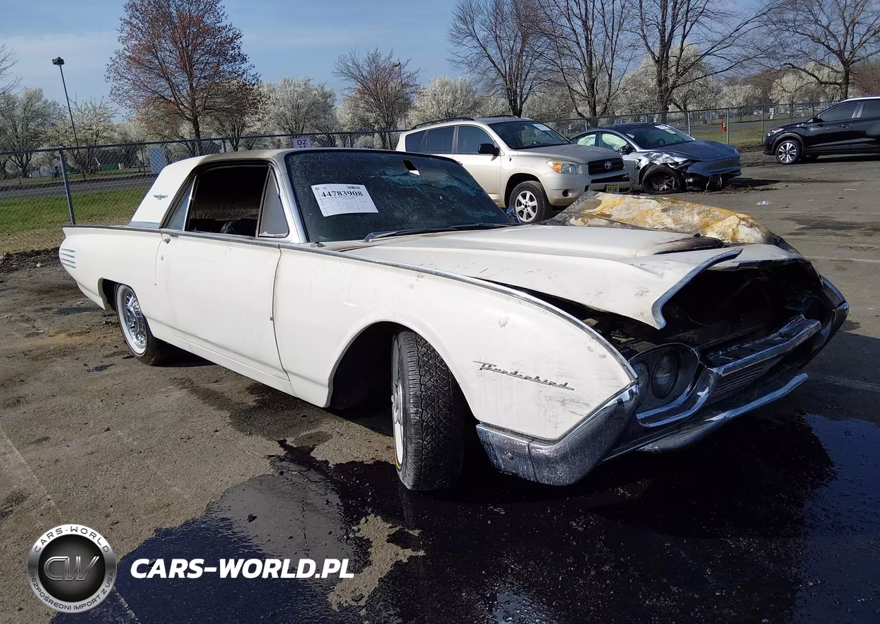 1961 Ford Thunderbird – zdjęcie 1 z 10