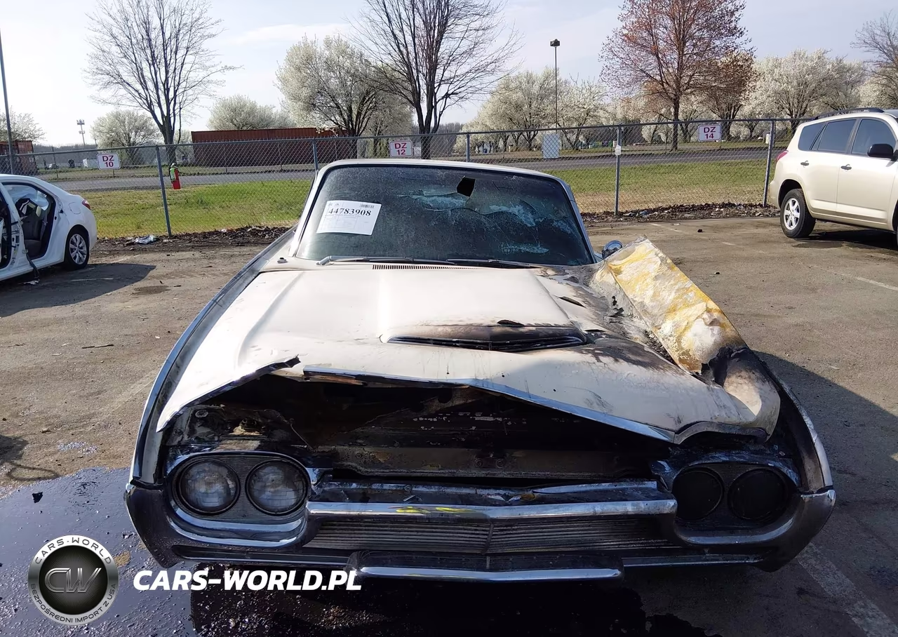 1961 Ford Thunderbird VIN:0000001Y71Z155999 - 6