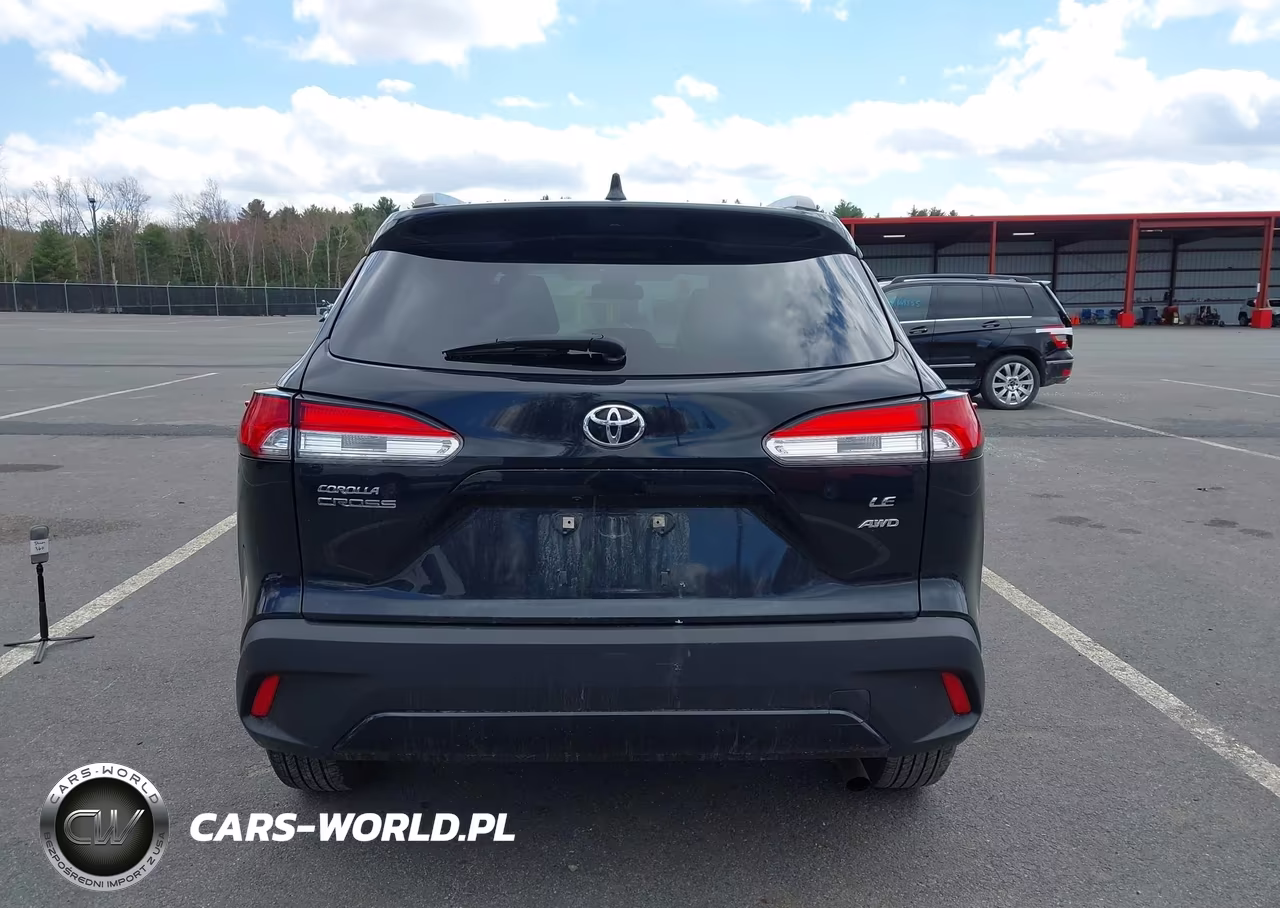 2022 Toyota Corolla Cross Le VIN:7MUBAABG5NV007445 - 16