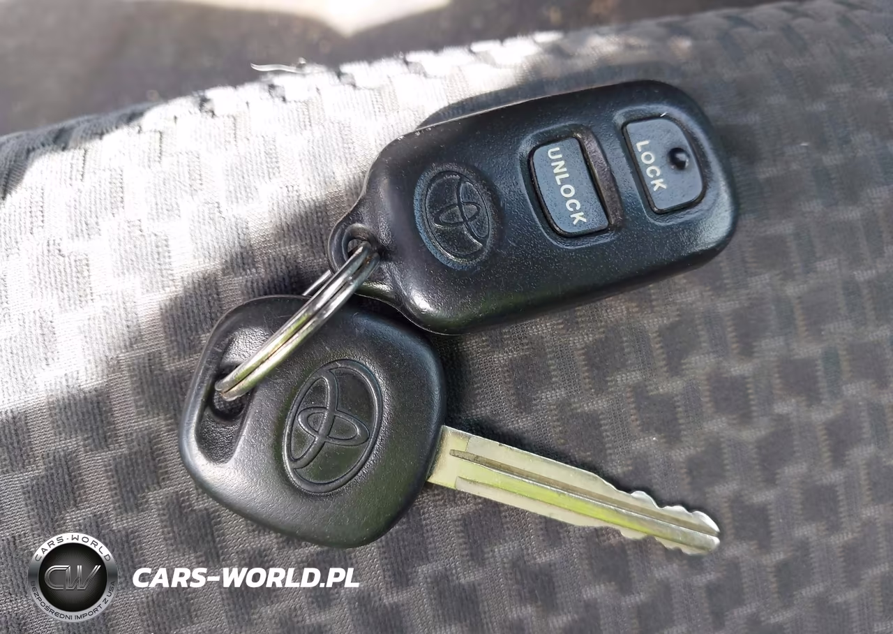 2005 Toyota Corolla S VIN:1NXBR32E55Z473431 - 11