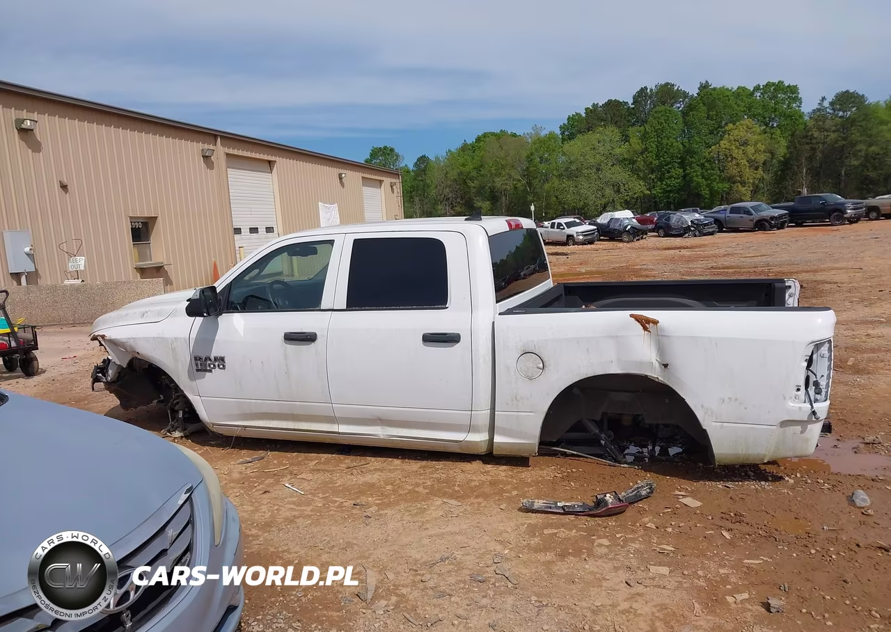 2022 Ram 1500 Classic Tradesman 4X4 5'7 Box VIN:1C6RR7KG0NS209645 - 15