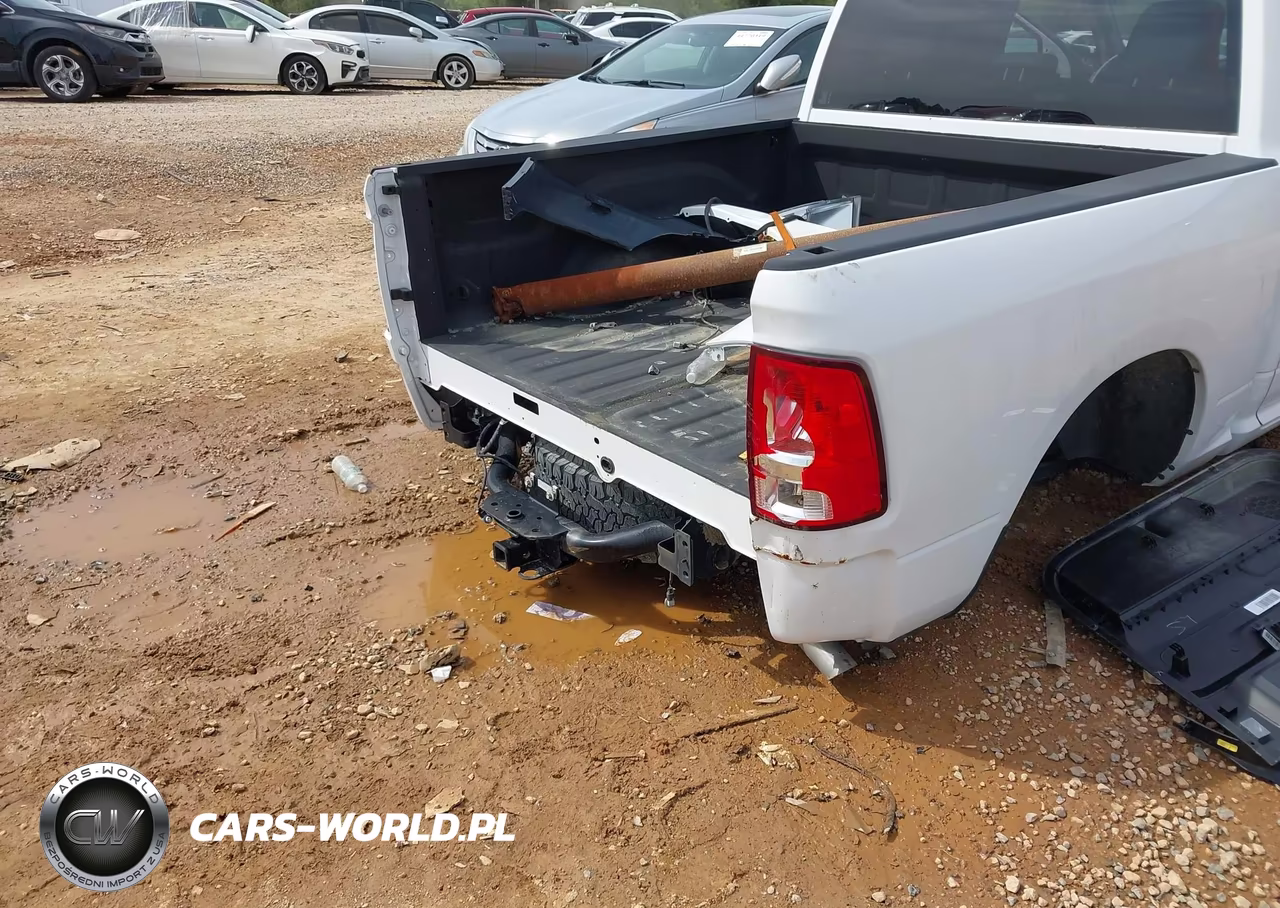 2022 Ram 1500 Classic Tradesman 4X4 5'7 Box VIN:1C6RR7KG0NS209645 - 18