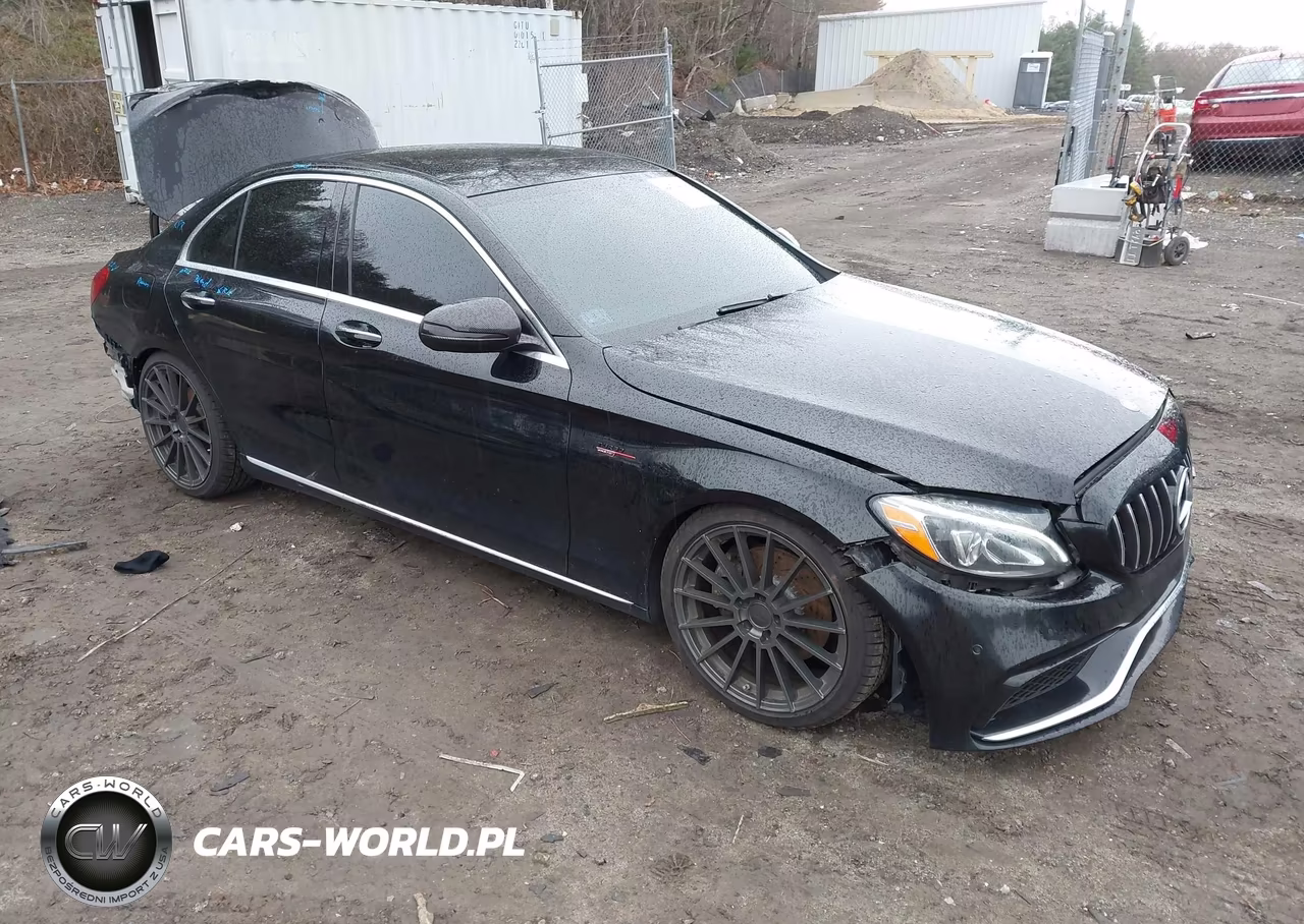 2015 Mercedes-Benz C 300 Luxury 4Matic