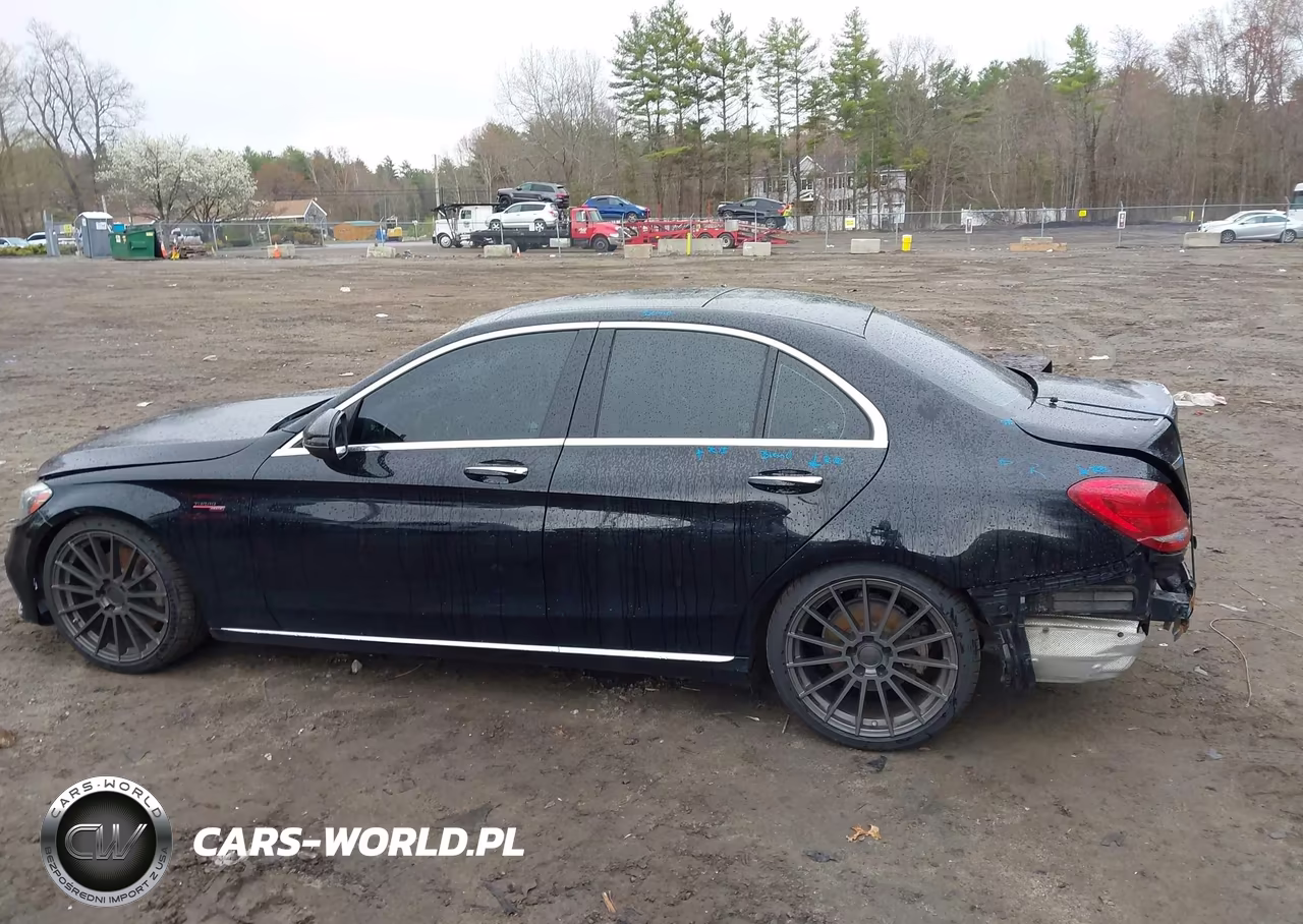2015 Mercedes-Benz C 300 Luxury 4Matic VIN:55SWF4KB4FU042274 - 15