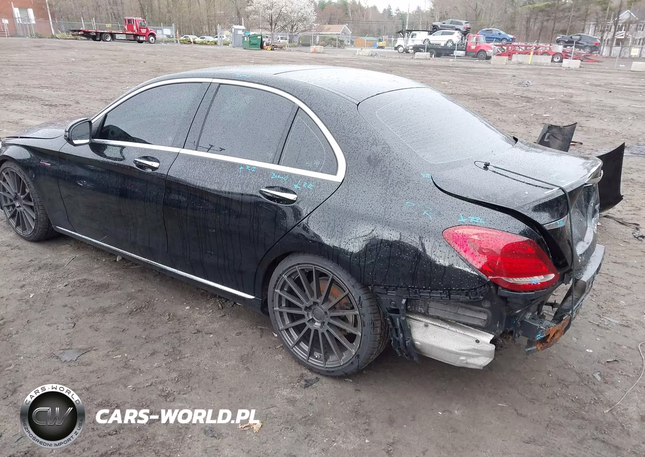 2015 Mercedes-Benz C 300 Luxury 4Matic VIN:55SWF4KB4FU042274 - 3