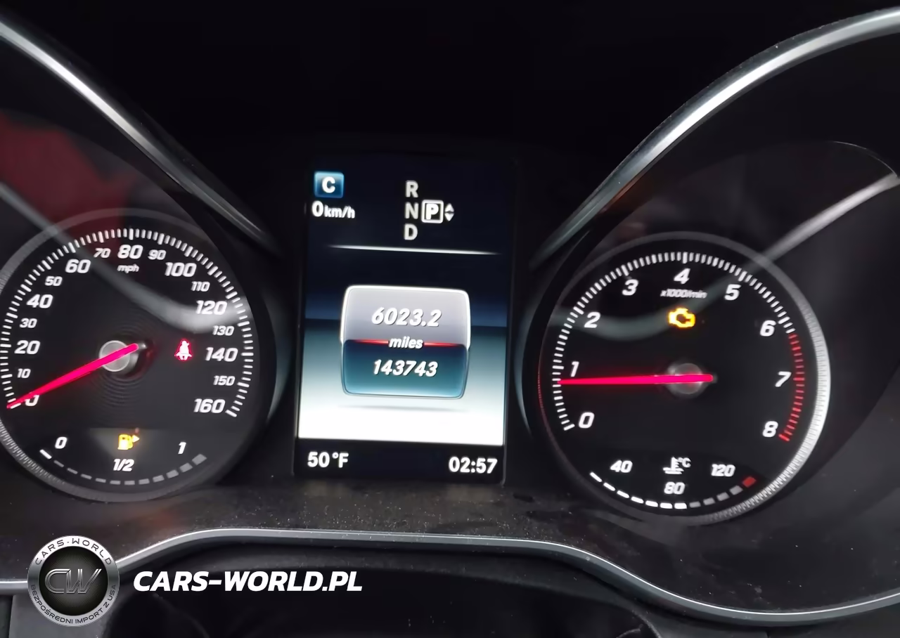 2015 Mercedes-Benz C 300 Luxury 4Matic VIN:55SWF4KB4FU042274 - 7