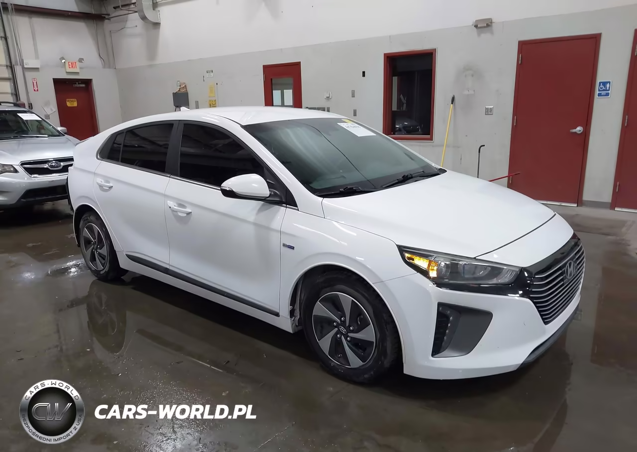 2018 Hyundai Ioniq Hybrid Sel