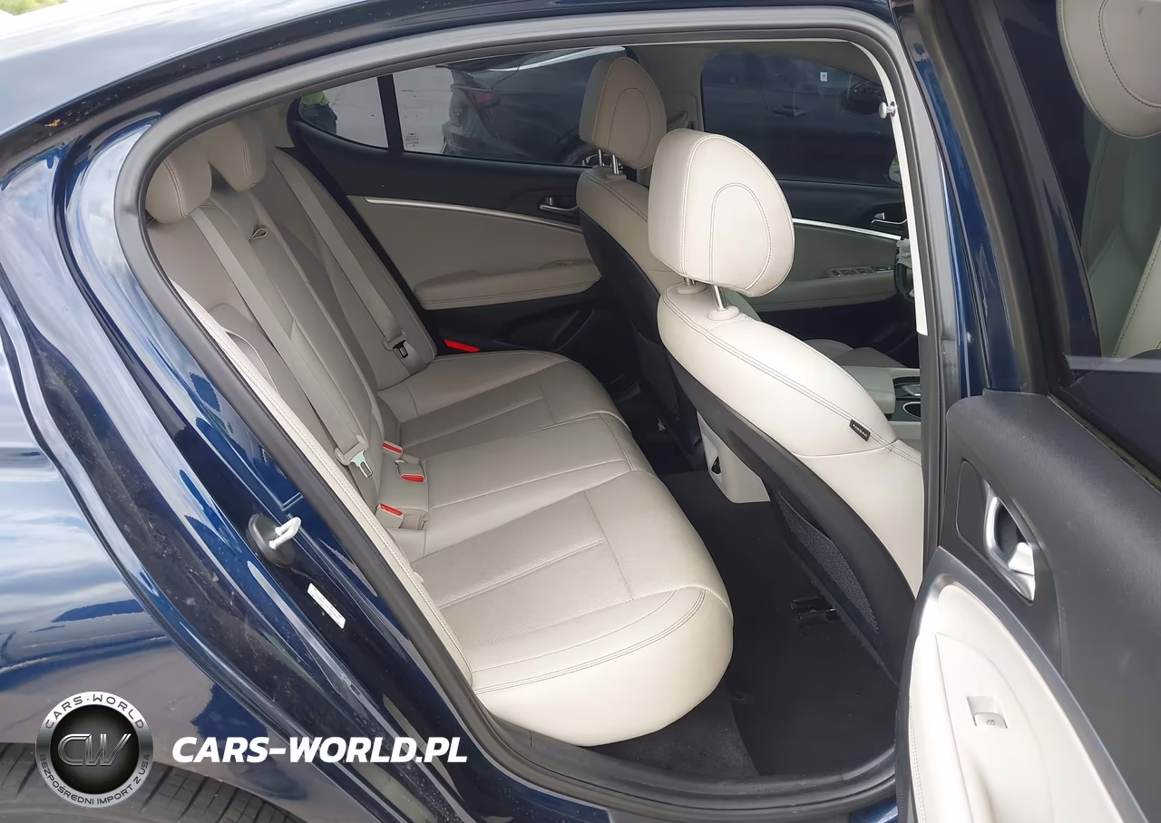 2019 Genesis G70 2.0T Advanced VIN:KMTG64LAXKU020441 - 8