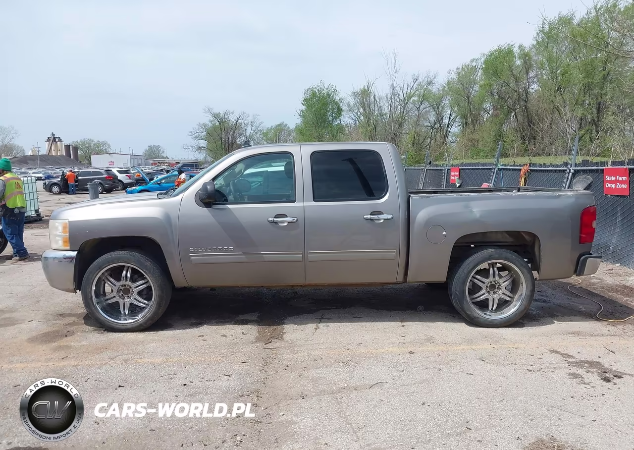 2013 Chevrolet Silverado 1500 Ls VIN:3GCPCREA6DG181585 - 15