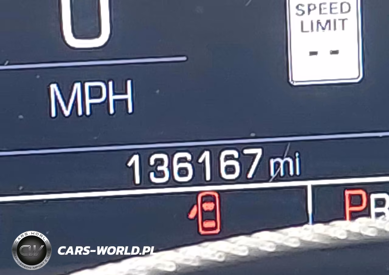 2017 Chevrolet Suburban Lt VIN:1GNSCHKC3HR260445 - 15