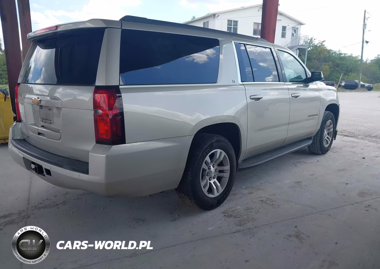 2017 Chevrolet Suburban Lt VIN:1GNSCHKC3HR260445 - 4