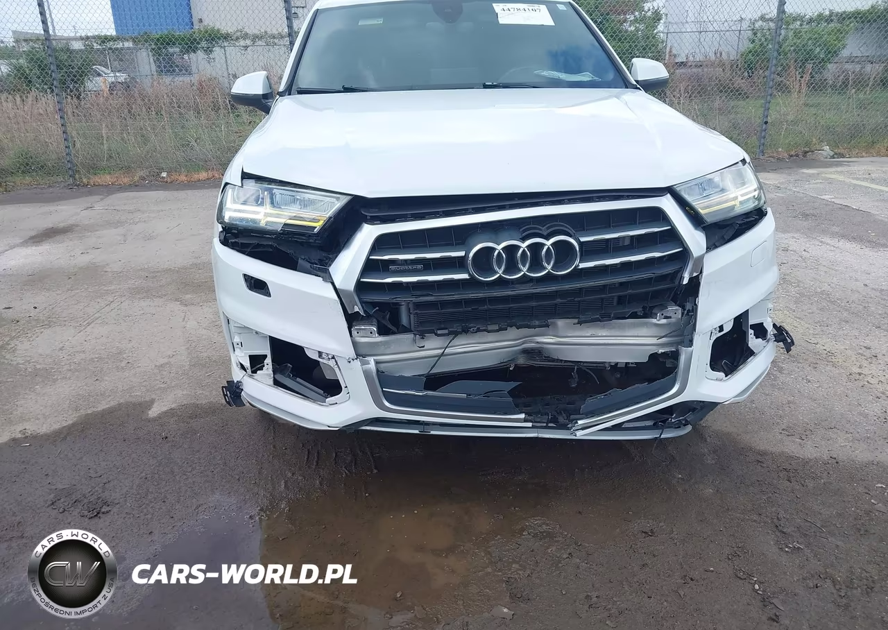 2017 Audi Q7 2.0T Premium VIN:WA1LHAF72HD038439 - 6