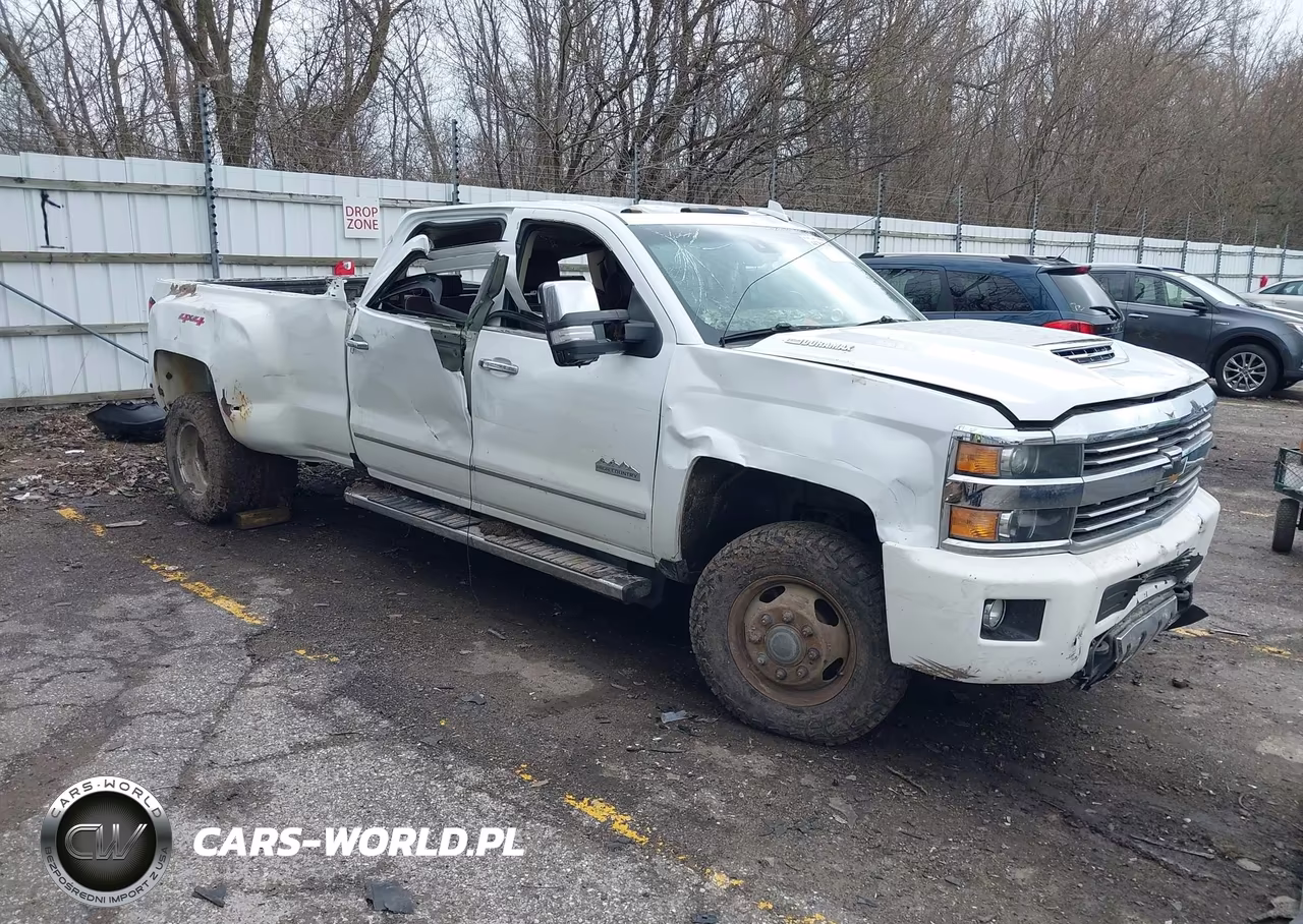 2017 Chevrolet Silverado 3500Hd High Country – zdjęcie 1 z 15