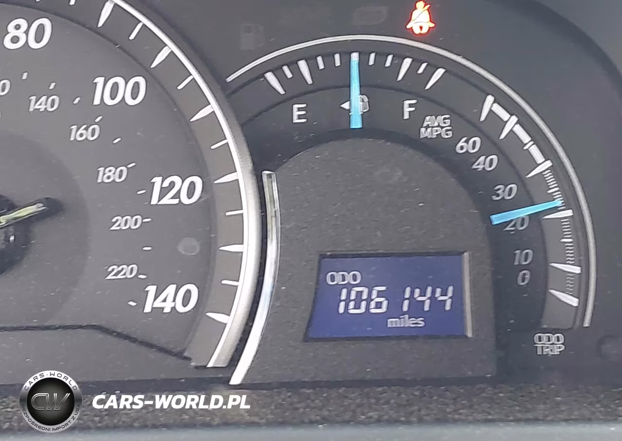 2015 Toyota Camry Le VIN:4T1BF1FK3FU112343 - 15
