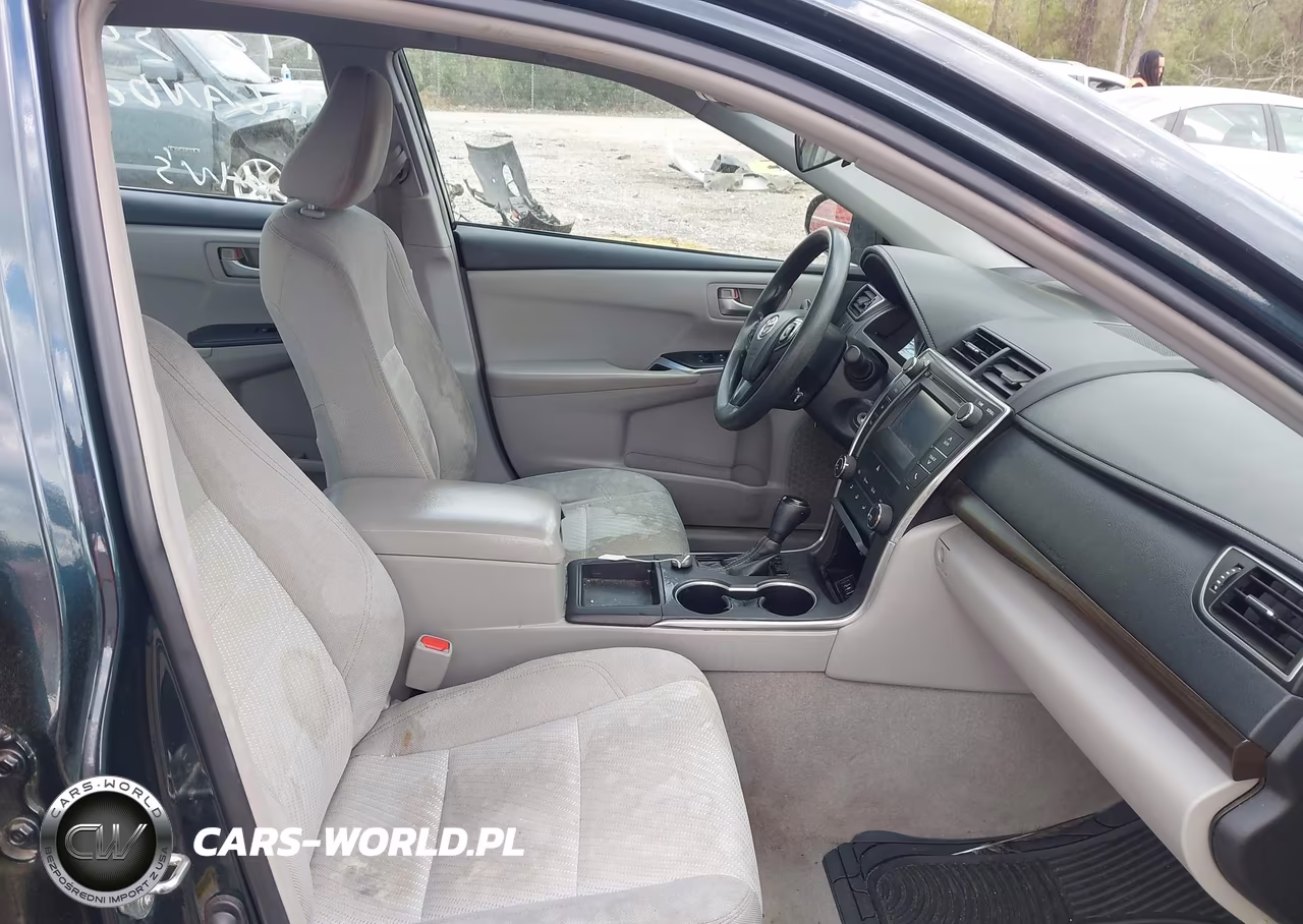 2015 Toyota Camry Le VIN:4T1BF1FK3FU112343 - 5