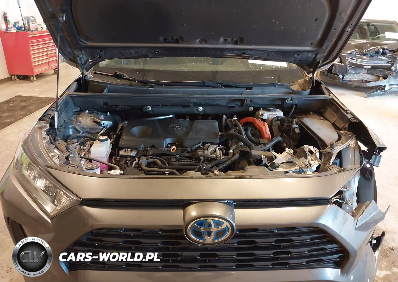 2021 Toyota Rav4 Hybrid Le VIN:4T3LWRFV2MU040150 - 10