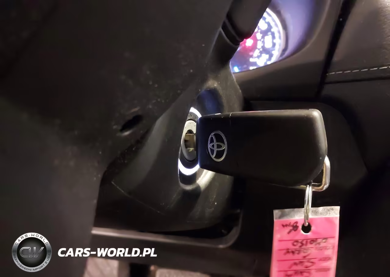 2021 Toyota Rav4 Hybrid Le VIN:4T3LWRFV2MU040150 - 11