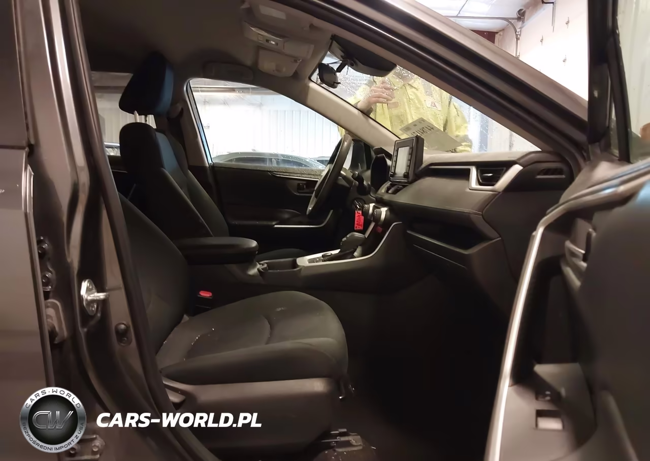2021 Toyota Rav4 Hybrid Le VIN:4T3LWRFV2MU040150 - 5