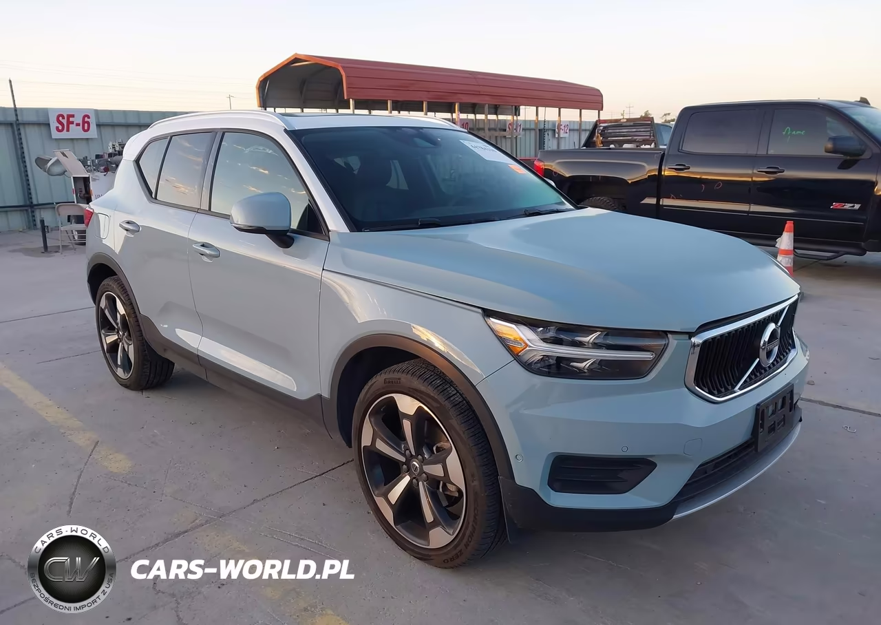 2019 Volvo Xc40 T5 Momentum