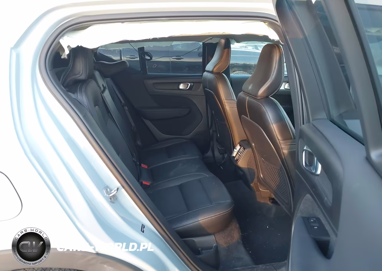 2019 Volvo Xc40 T5 Momentum VIN:YV4162UK3K2127372 - 8