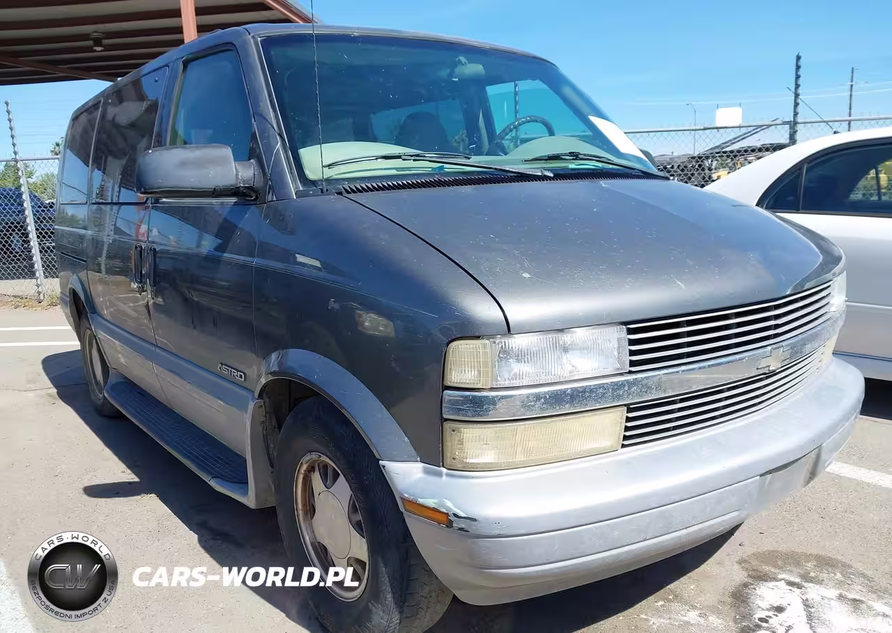2000 Chevrolet Astro Van
