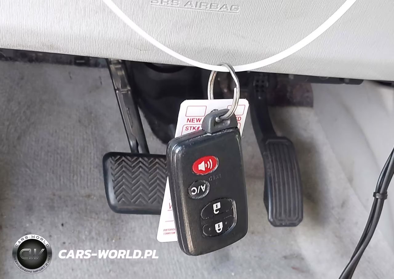 2010 Toyota Prius Iv VIN:JTDKN3DU0A0108662 - 11