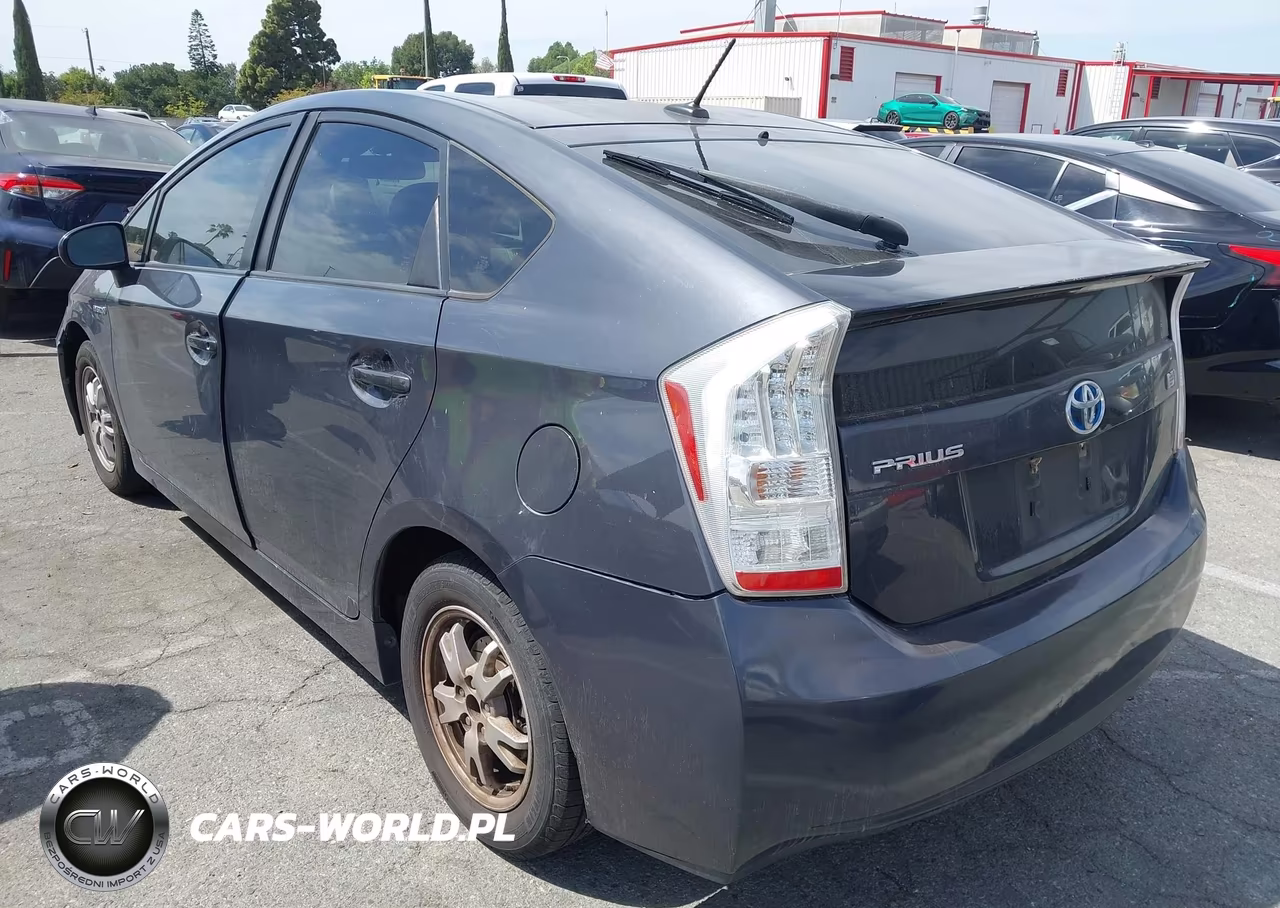 2010 Toyota Prius Iv VIN:JTDKN3DU0A0108662 - 3