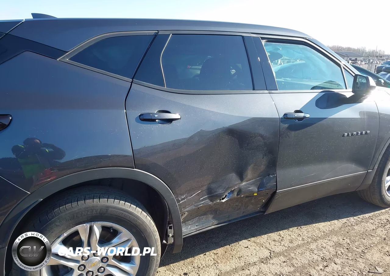 2022 Chevrolet Blazer Fwd 2Lt VIN:3GNKBCR4XNS192996 - 6