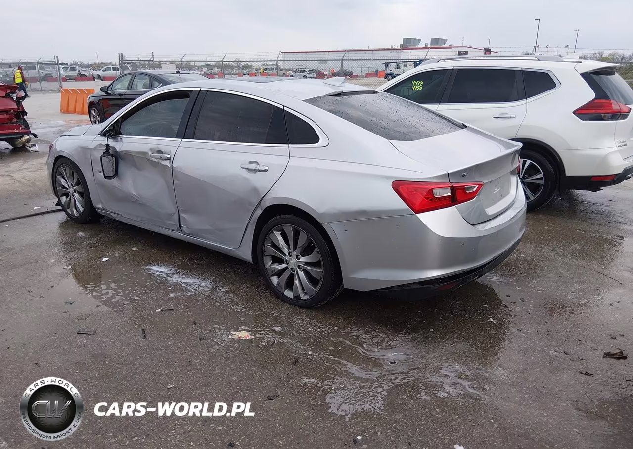 2017 Chevrolet Malibu Premier VIN:1G1ZH5SX1HF267656 - 3