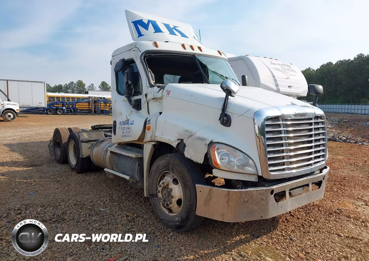 2015 Freightliner Cascadia 125
