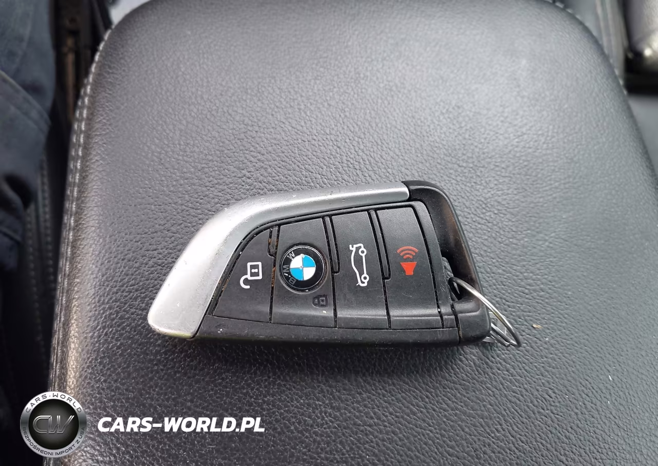 2019 BMW X3 Sdrive30I VIN:5UXTR7C52KLF24580 - 11