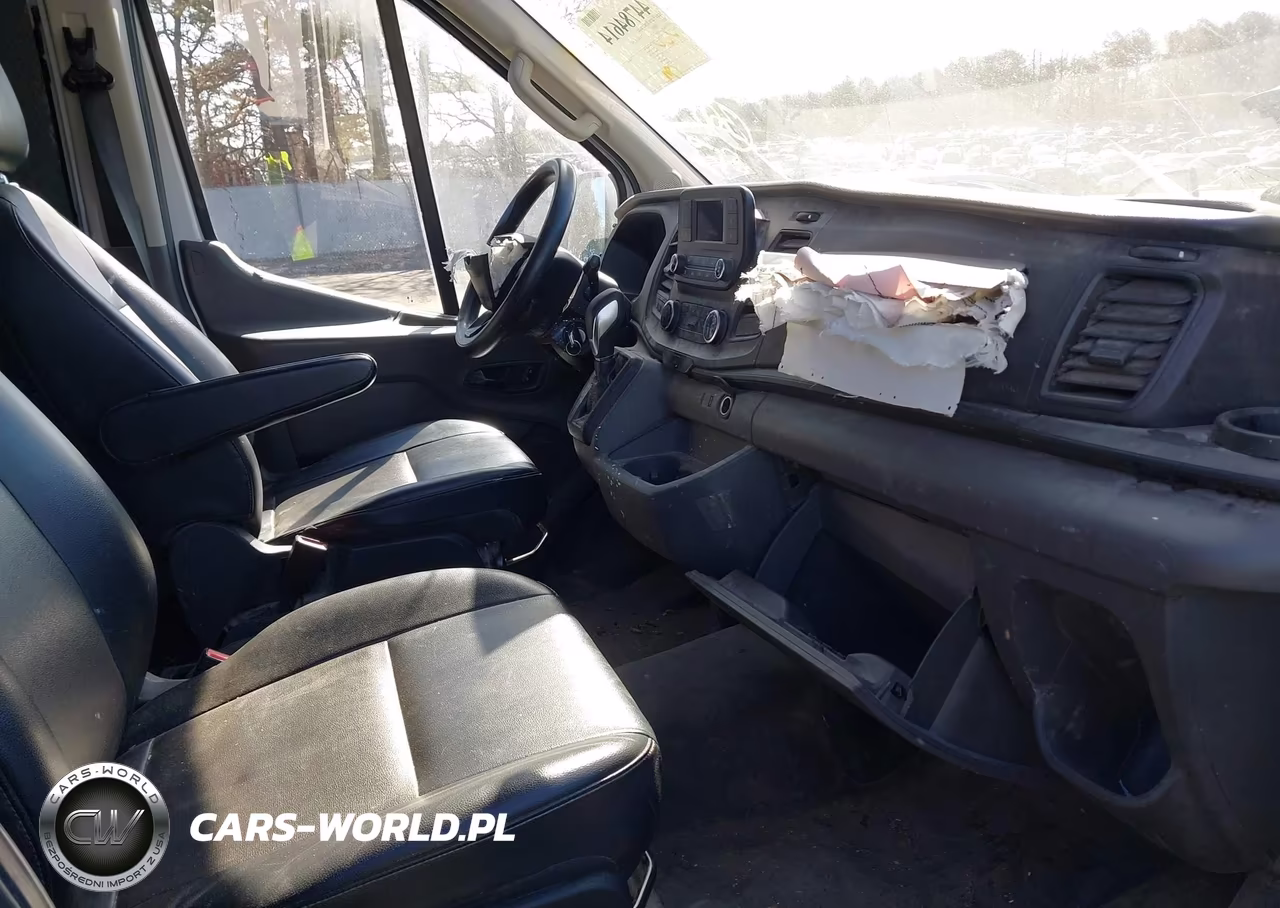 2020 Ford Transit-250 VIN:1FTBR1C85LKB16566 - 5