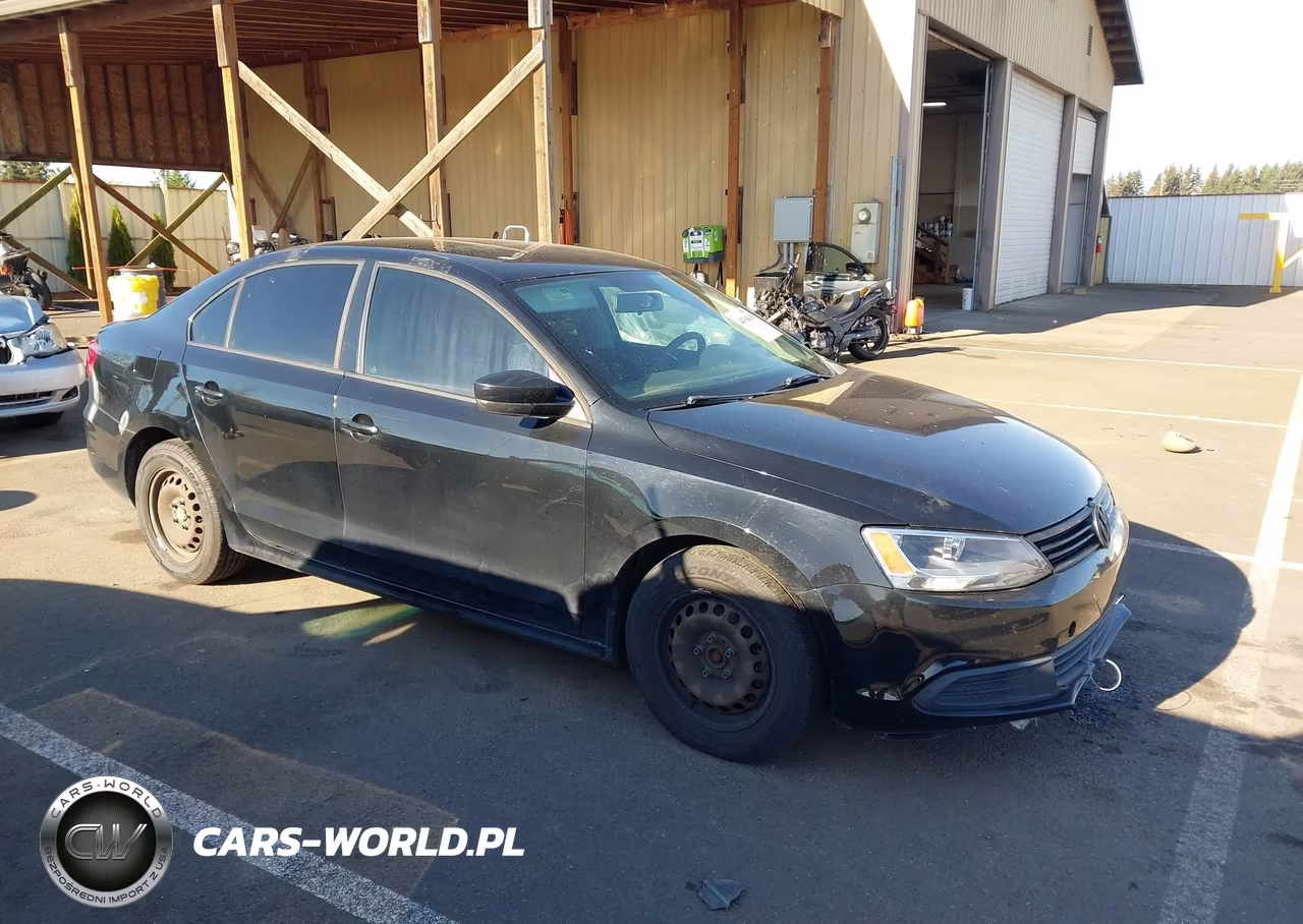 2013 Volkswagen Jetta 2.0L S – zdjęcie 1 z 11