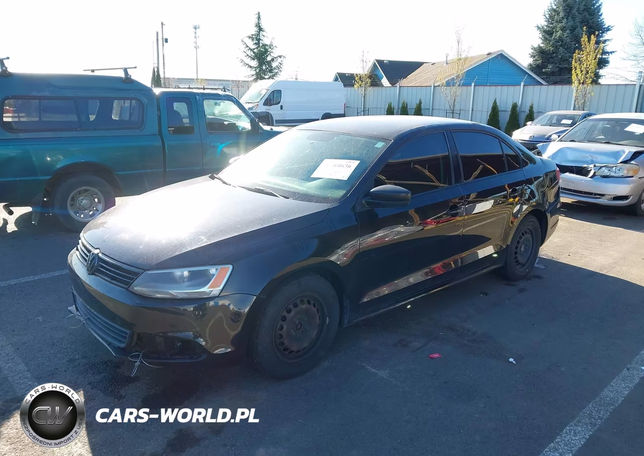 2013 Volkswagen Jetta 2.0L S VIN:3VW2K7AJ5DM421800 - 2